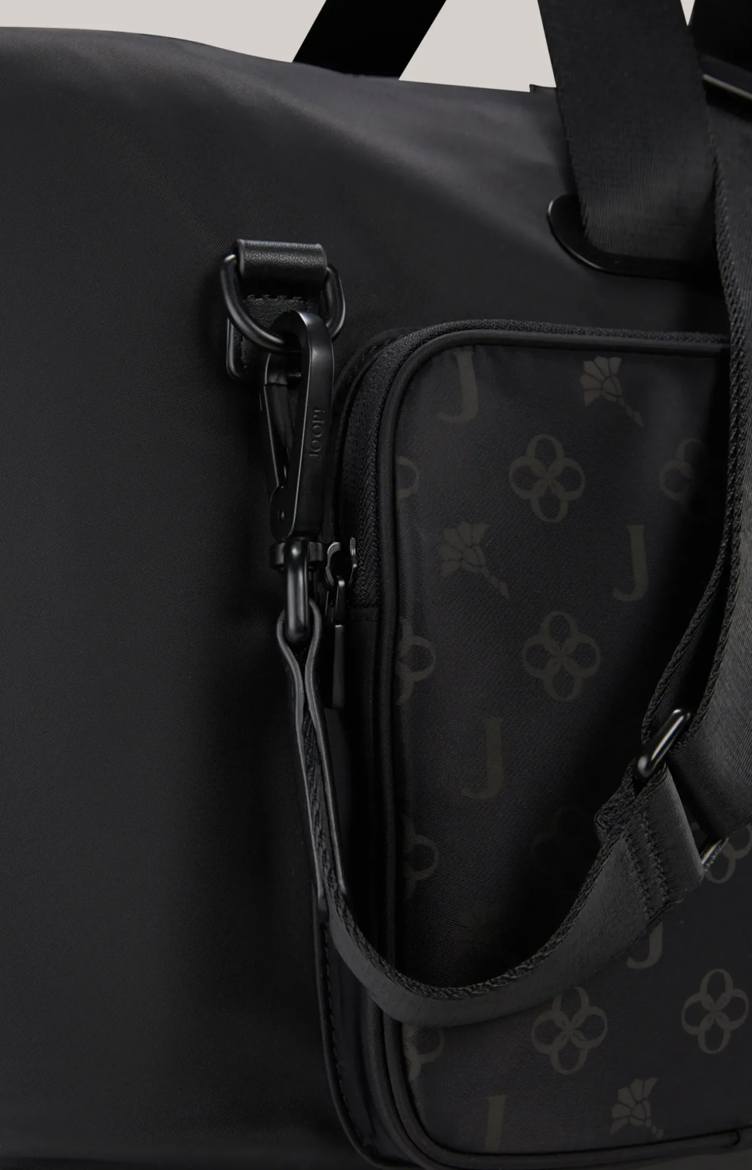 Weekender Decoro Nicosia Maik in Schwarz