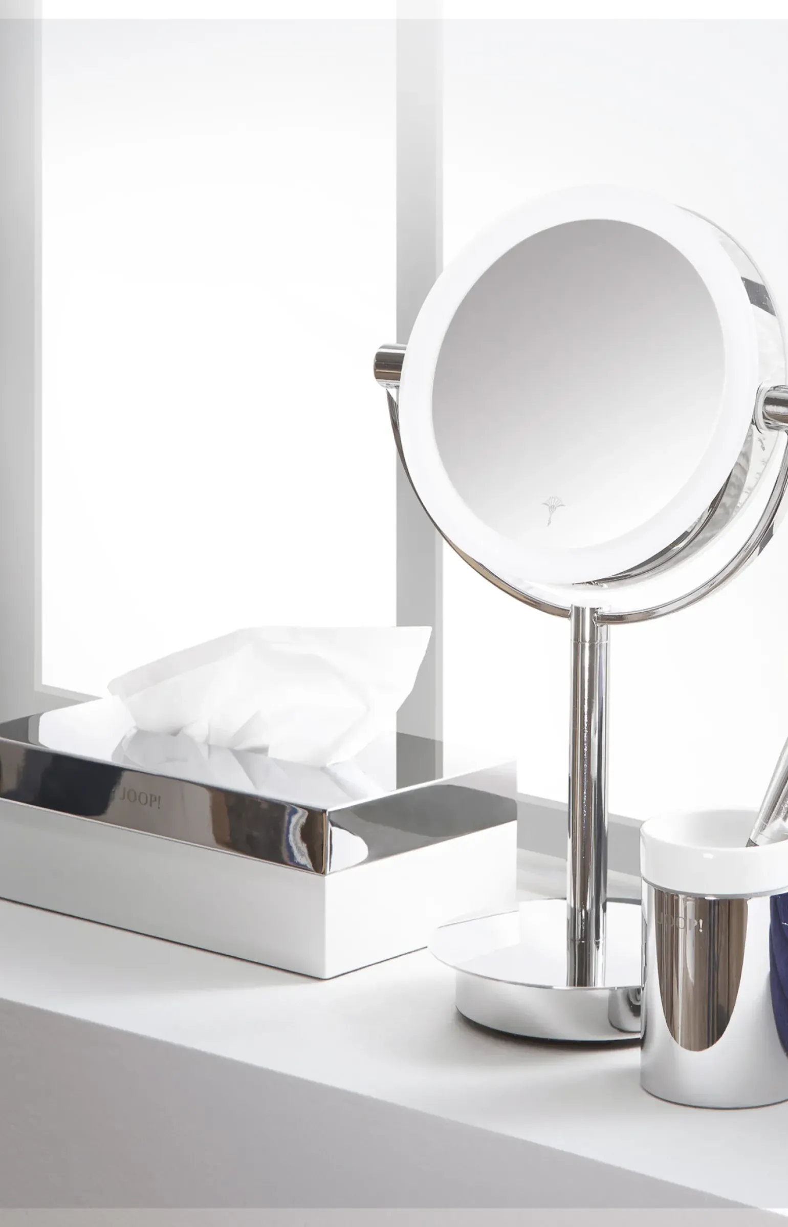 Zahnputzbecher Chromeline, Silber/Weiß