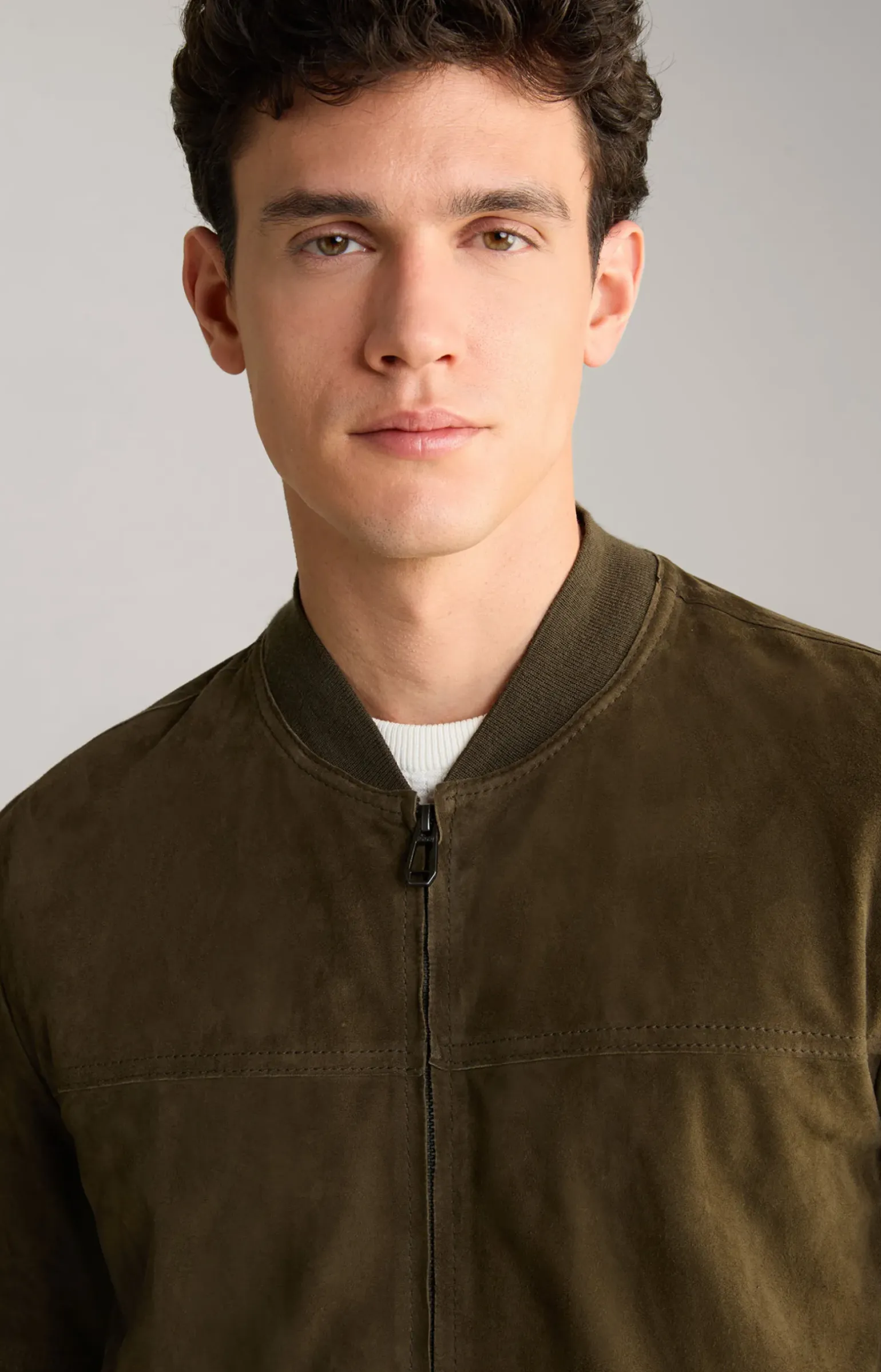 Ziegenvelours-Lederjacke Pios in Oliv